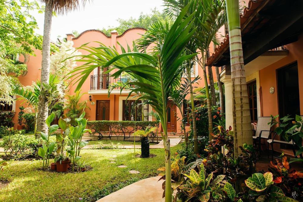 Hacienda San Miguel Hotel & Suites Cozumel Esterno foto