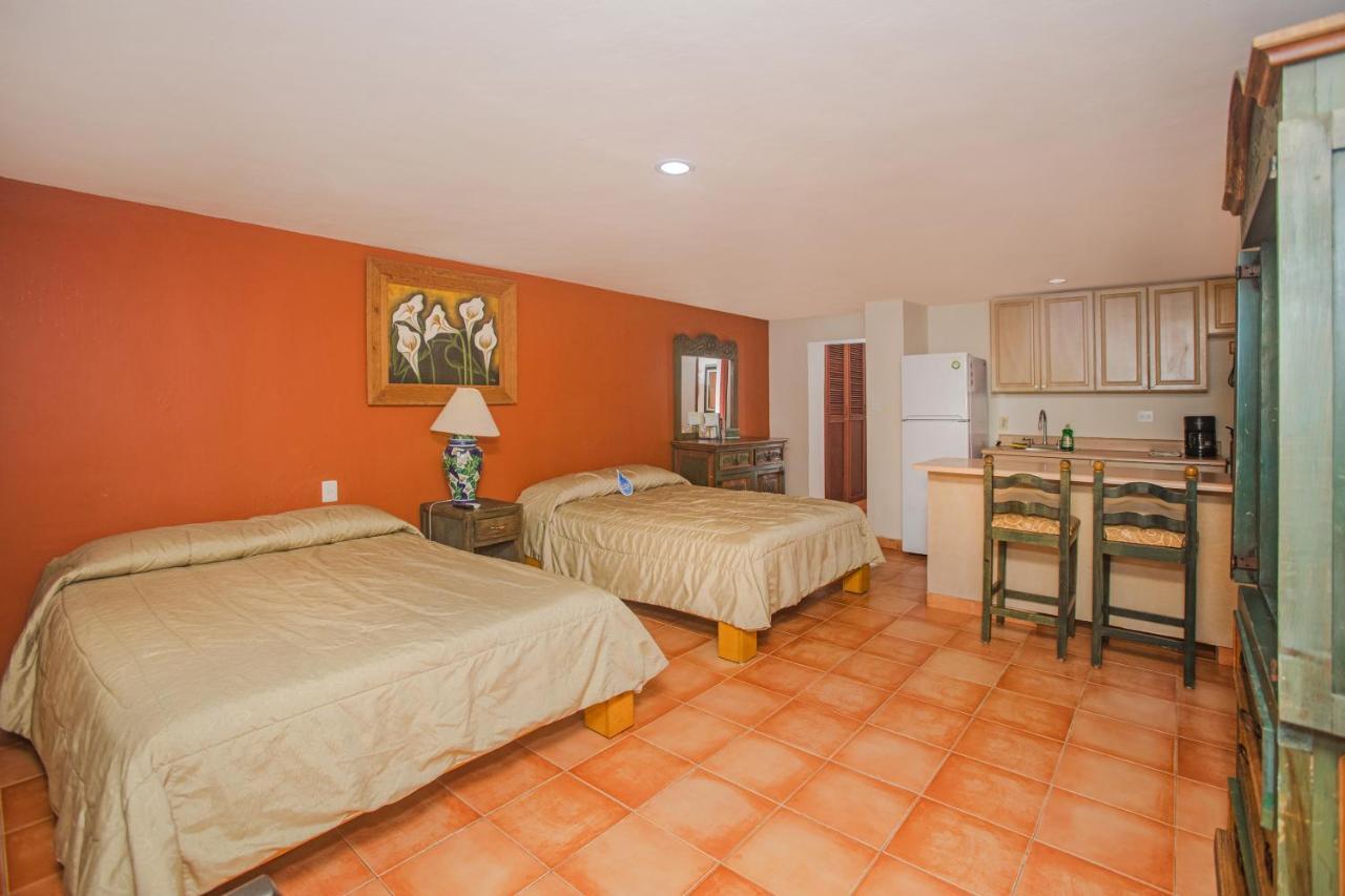 Hacienda San Miguel Hotel & Suites Cozumel Esterno foto