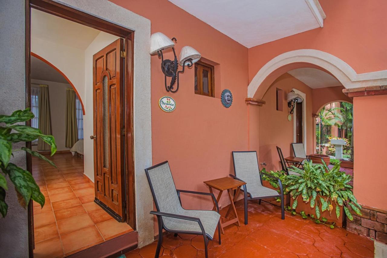 Hacienda San Miguel Hotel & Suites Cozumel Esterno foto