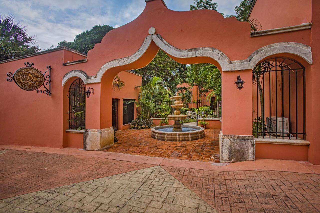 Hacienda San Miguel Hotel & Suites Cozumel Esterno foto