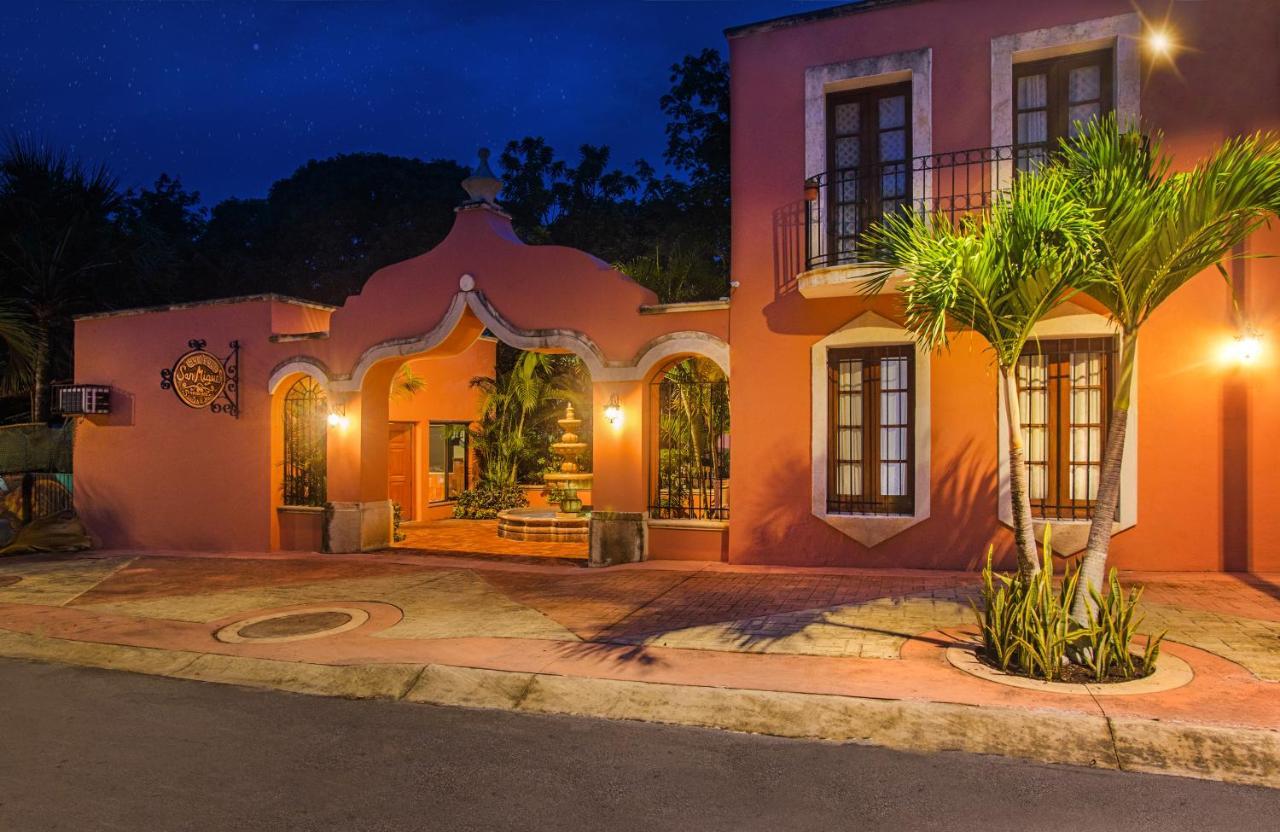 Hacienda San Miguel Hotel & Suites Cozumel Esterno foto