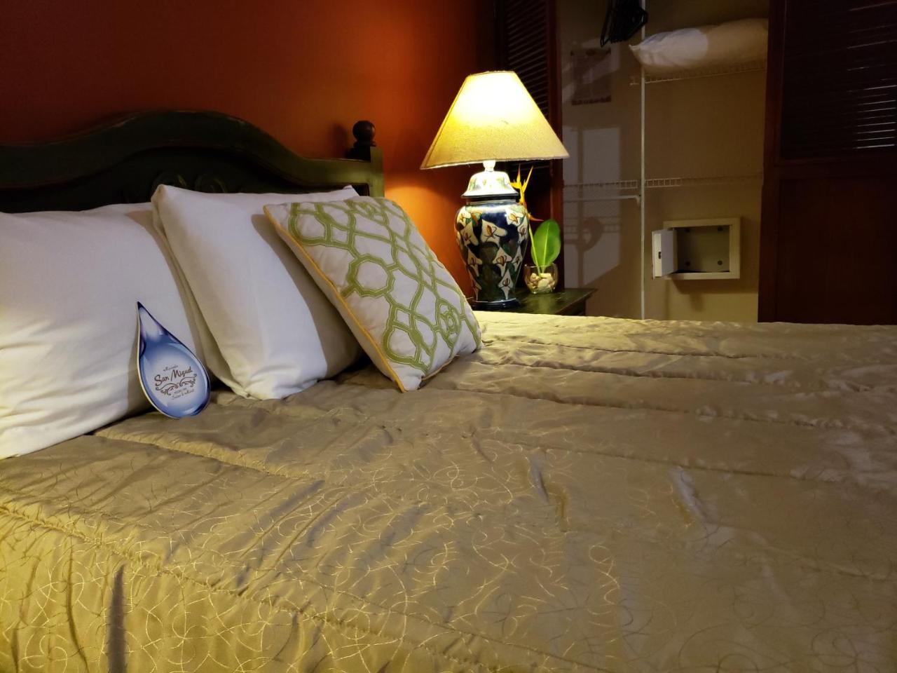 Hacienda San Miguel Hotel & Suites Cozumel Esterno foto